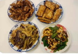 樊阿姨工作生活照1