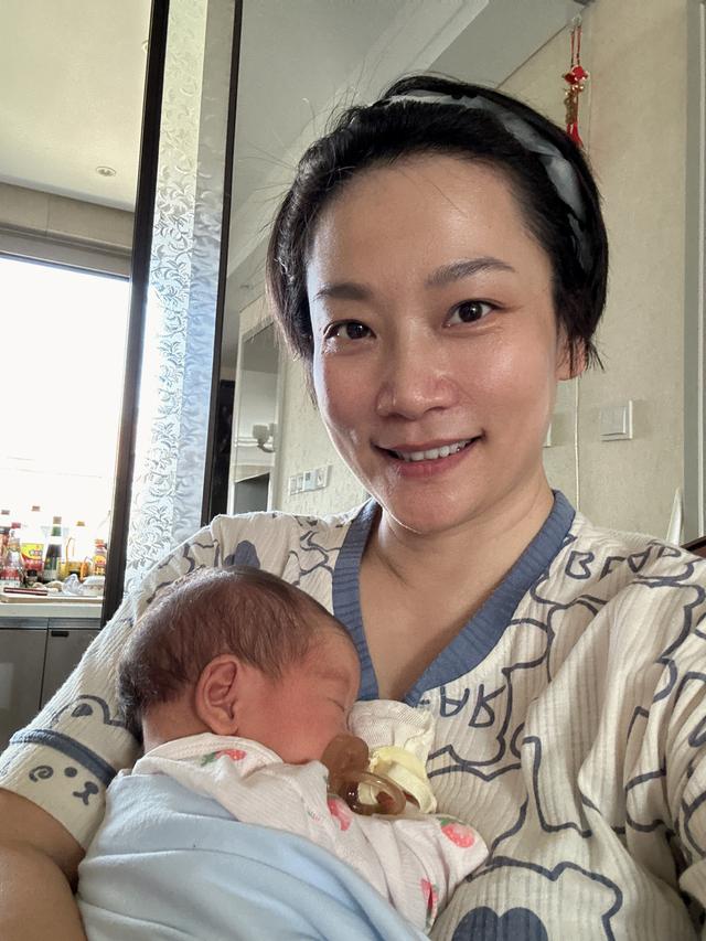 刘阿姨缩略图3