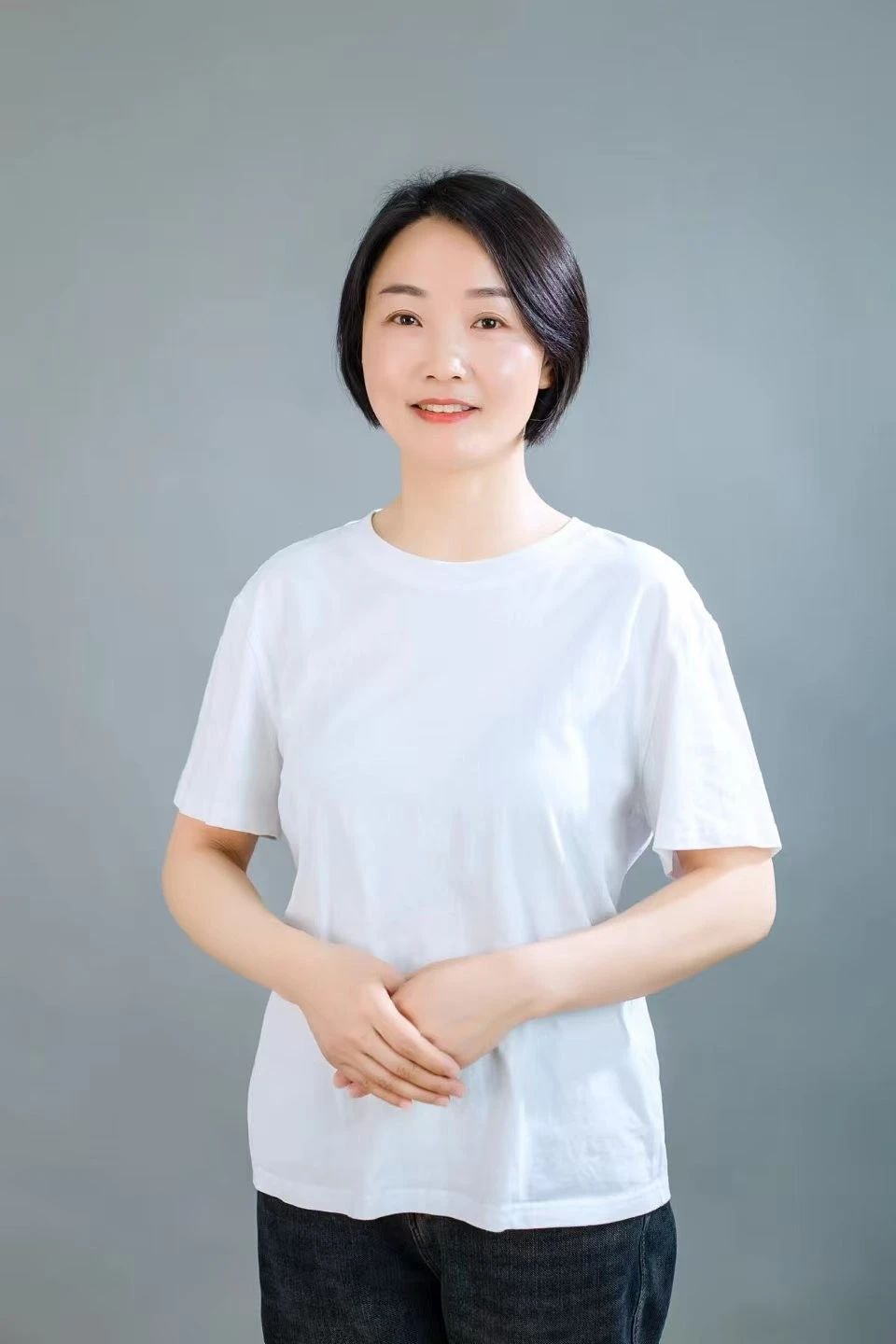 家政家务师秦阿姨公开照片