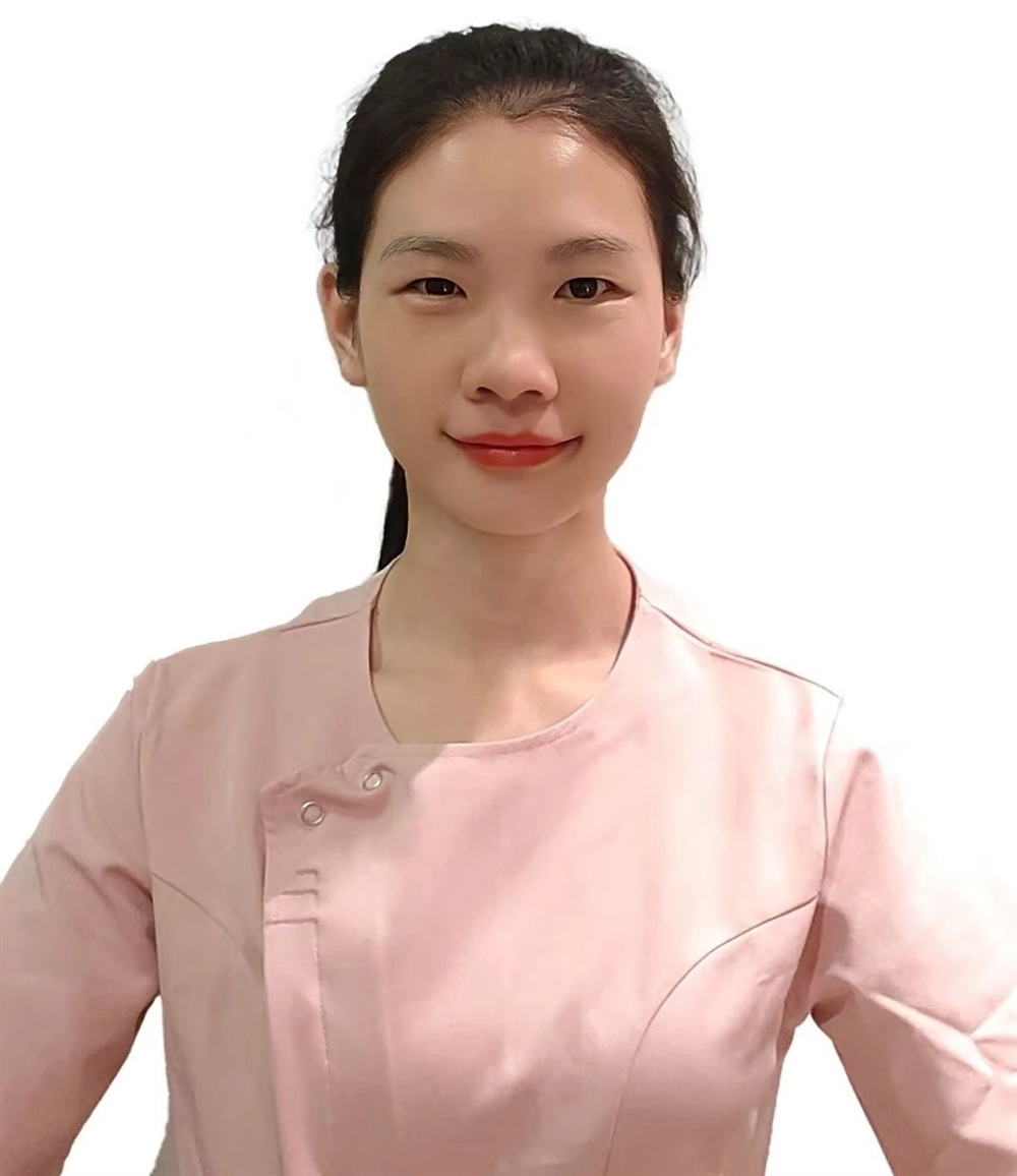 家政月嫂冉阿姨公开照片