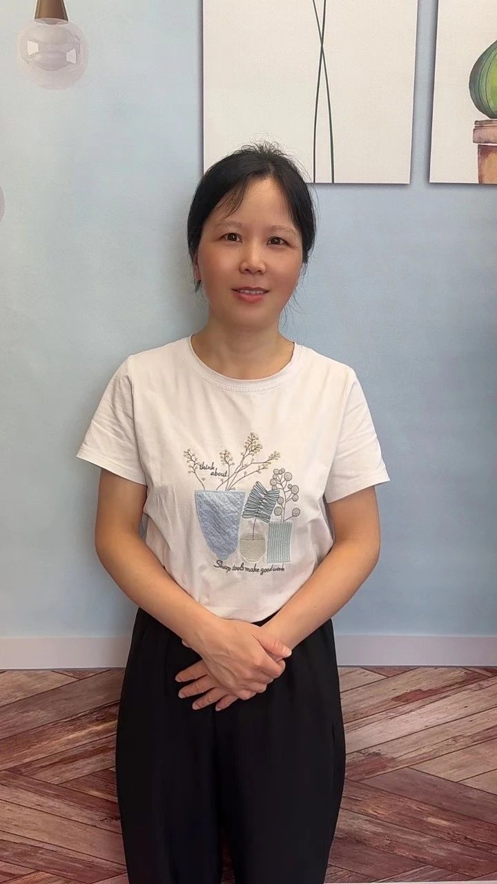 上海育婴师方阿姨公开照片
