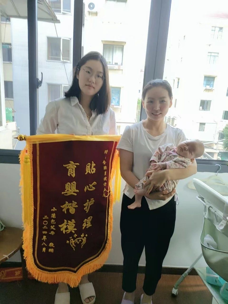 方阿姨工作生活照10