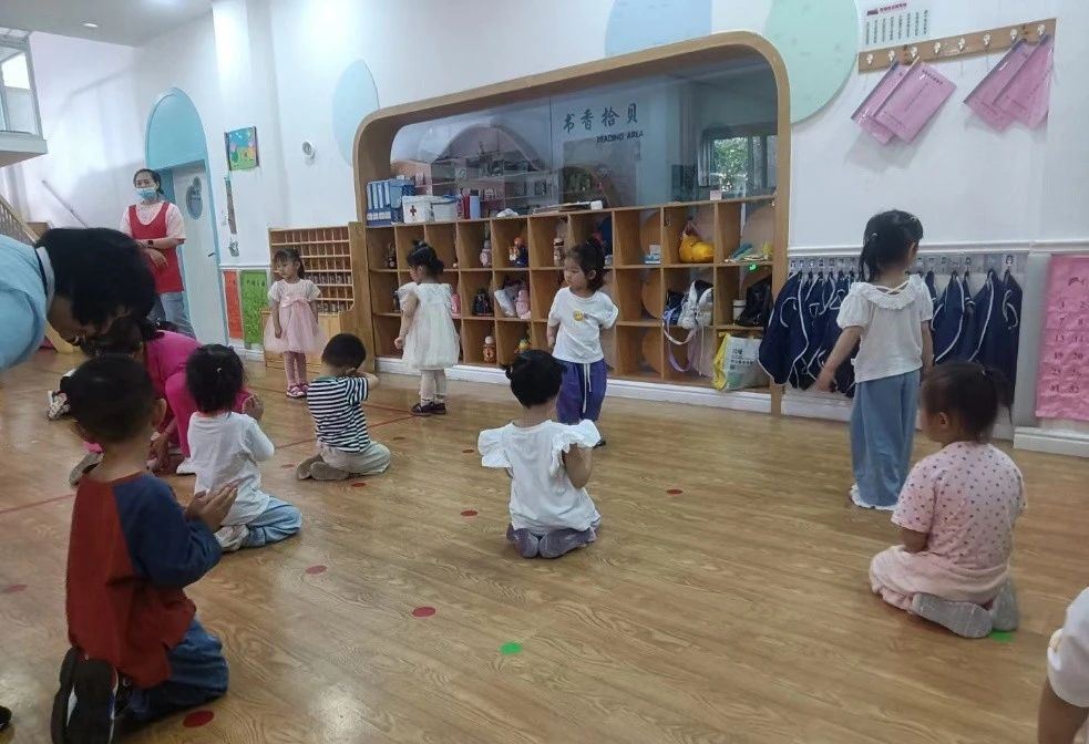 章阿姨缩略图2