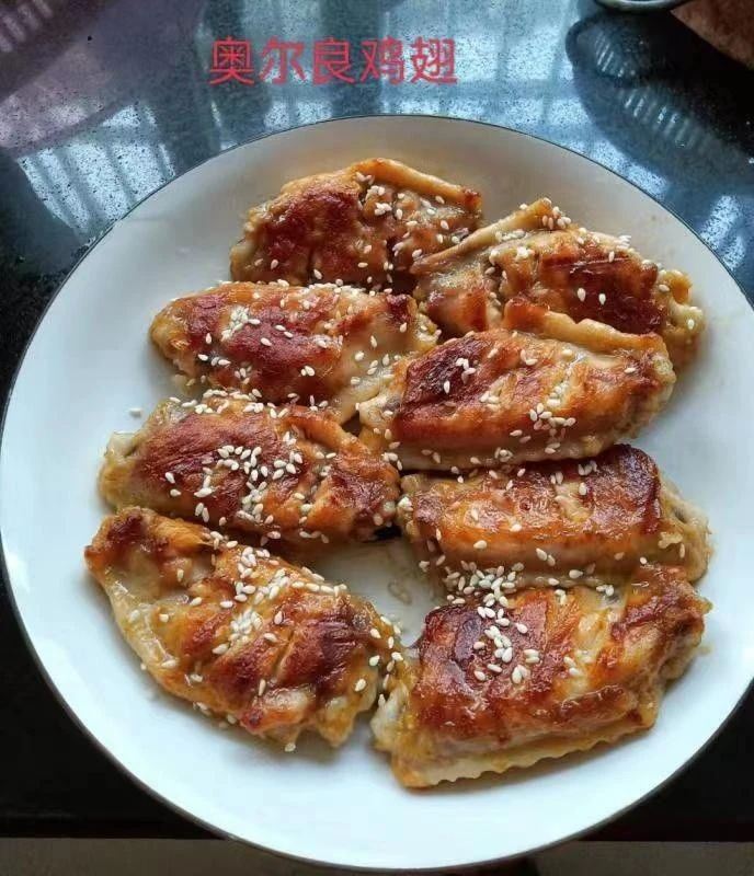 龚阿姨工作生活照5