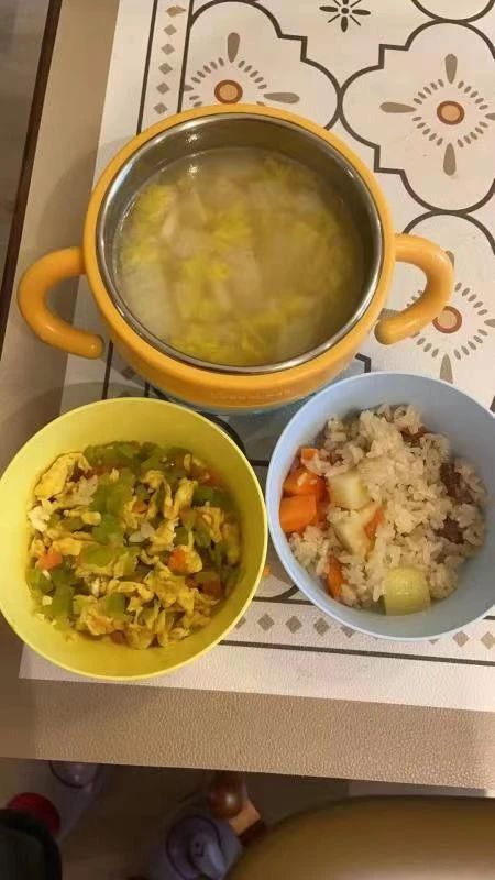 尹阿姨工作生活照7