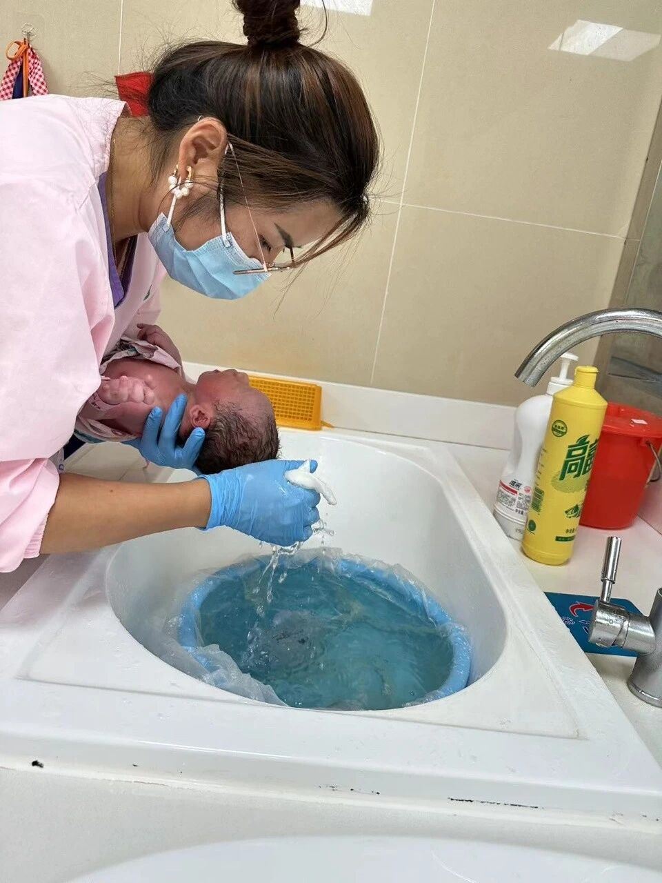 赵阿姨缩略图6