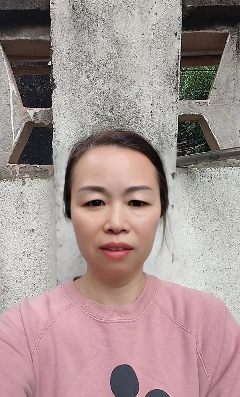 家政育婴师欧阿姨公开照片