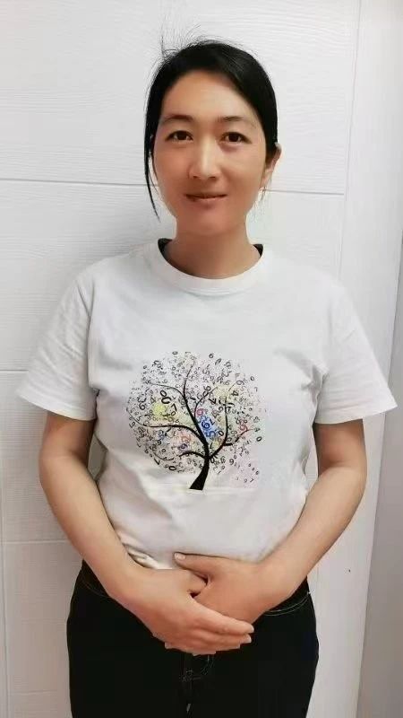 洪阿姨工作生活照9