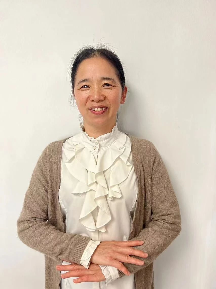 家政育婴师罗阿姨公开照片