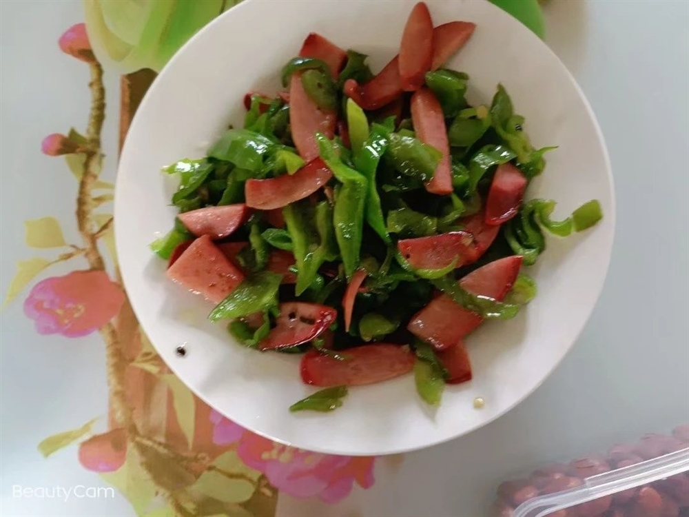 龚阿姨工作生活照9