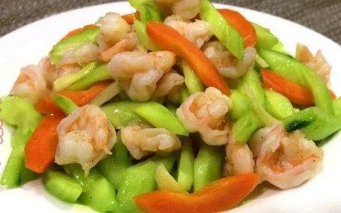 何阿姨工作生活照6