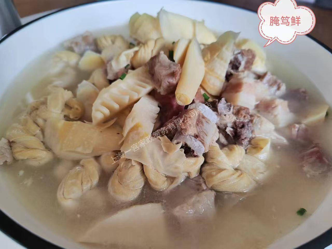 李阿姨工作生活照5