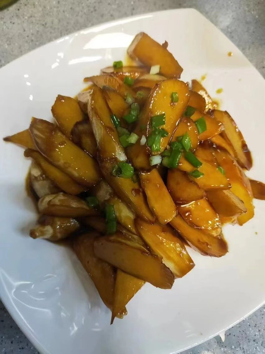 姜阿姨工作生活照9