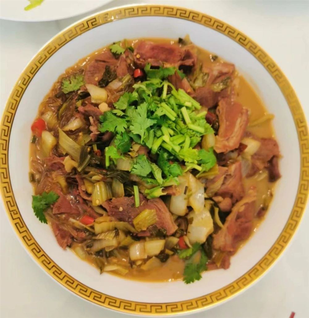 查阿姨工作生活照8