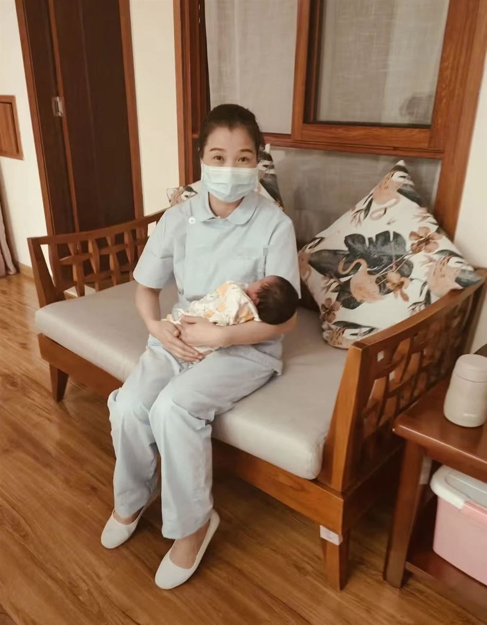 龙阿姨缩略图4
