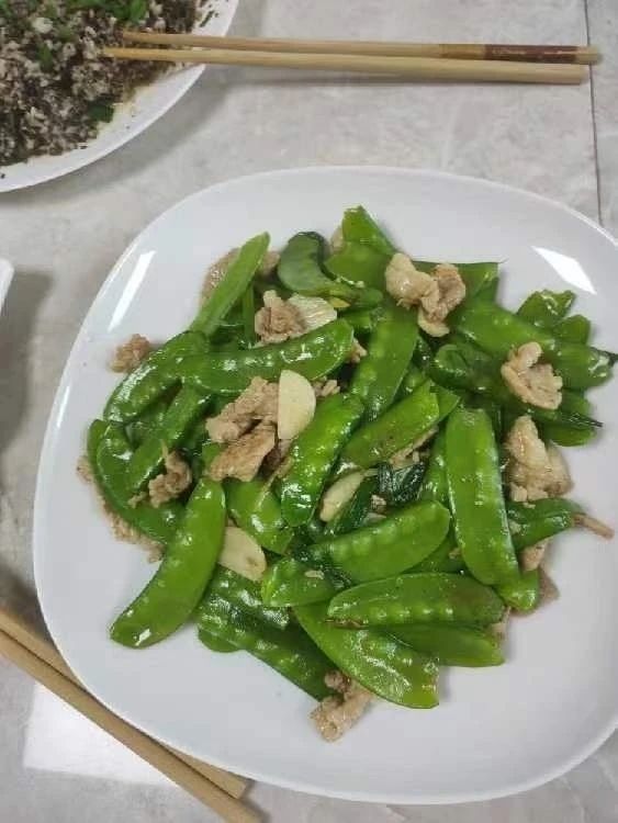 李阿姨工作生活照5