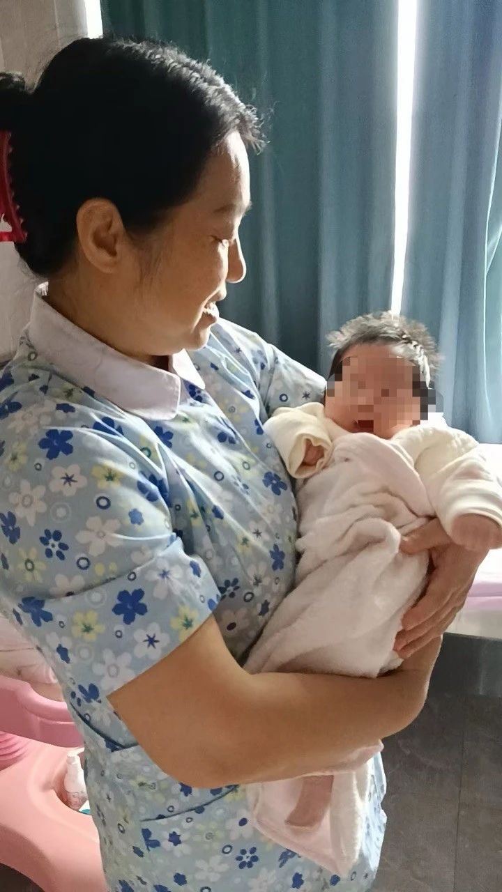 李阿姨缩略图8