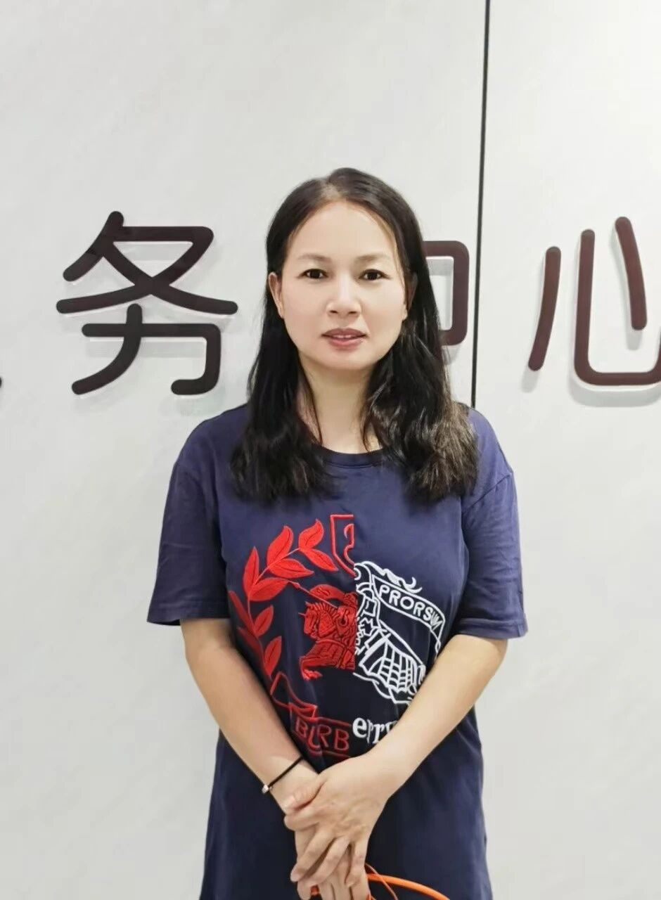 刘阿姨工作生活照10