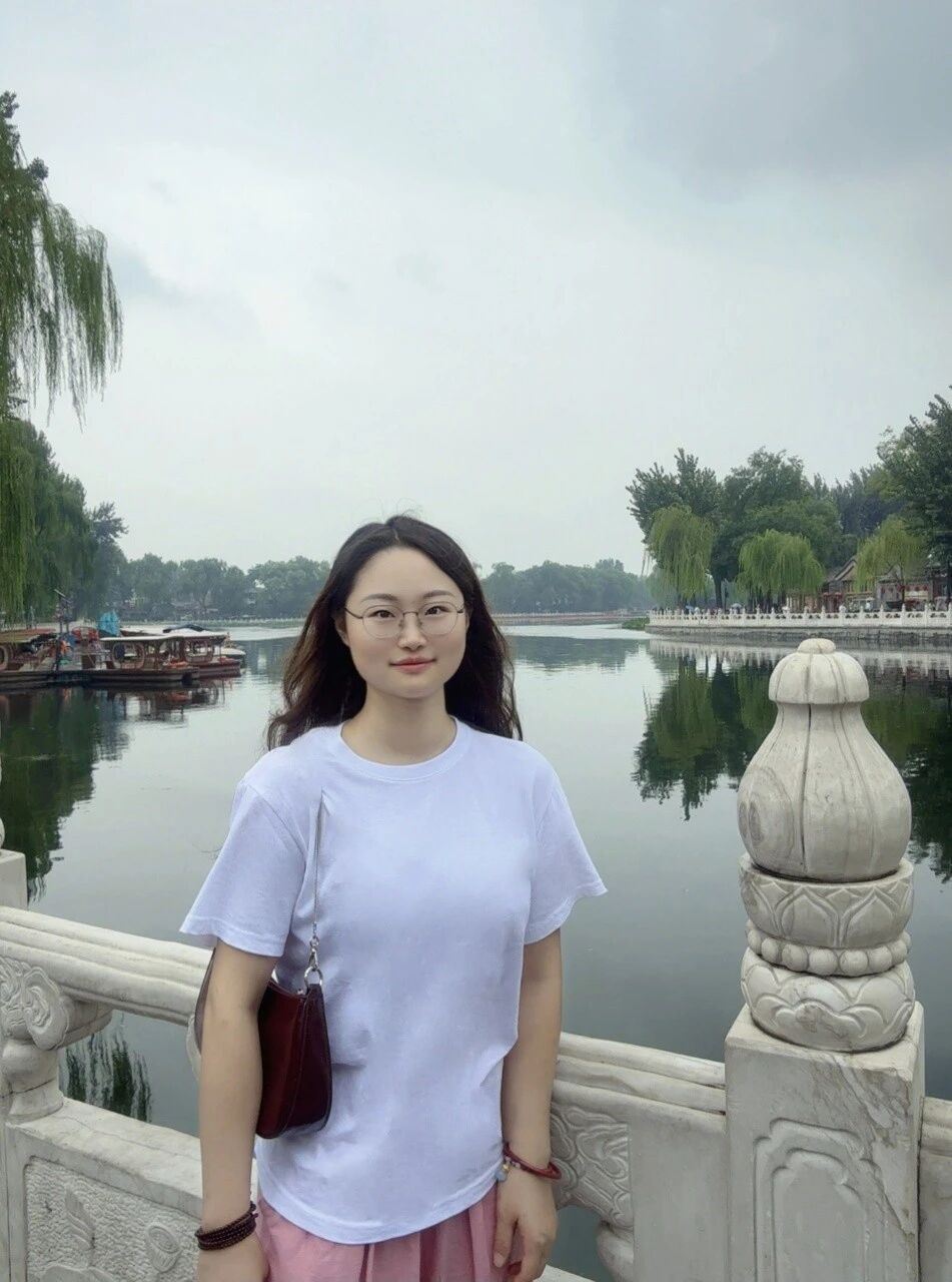 钱阿姨工作生活照10
