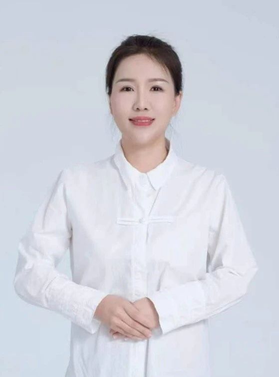 李阿姨工作生活照8