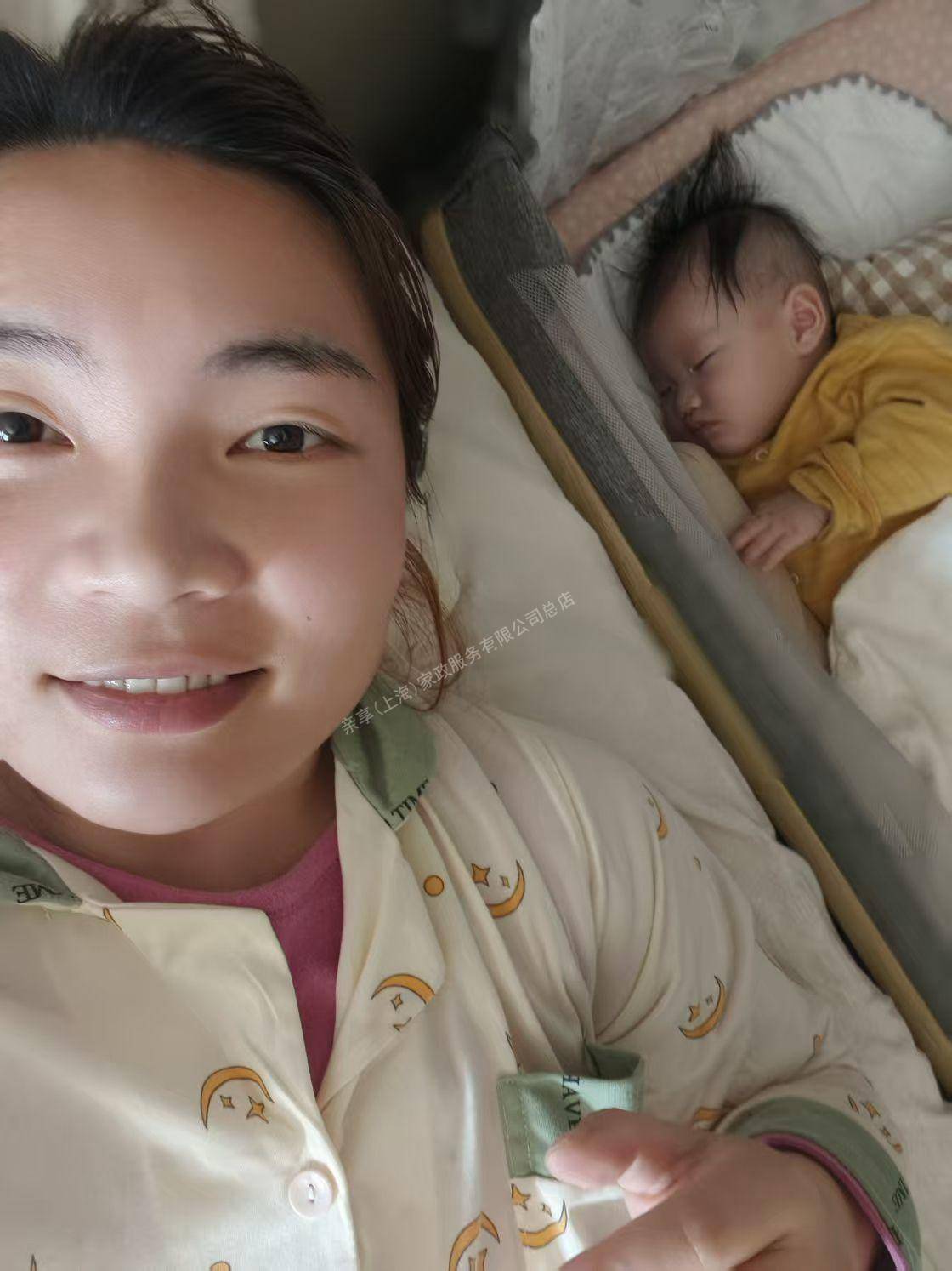 张阿姨工作生活照12