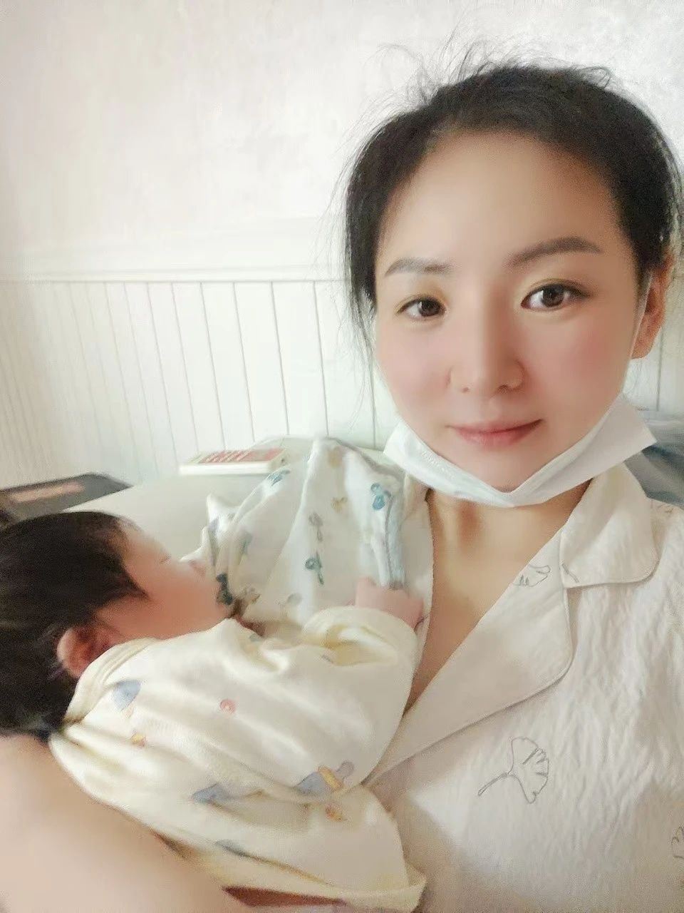 方阿姨工作生活照9