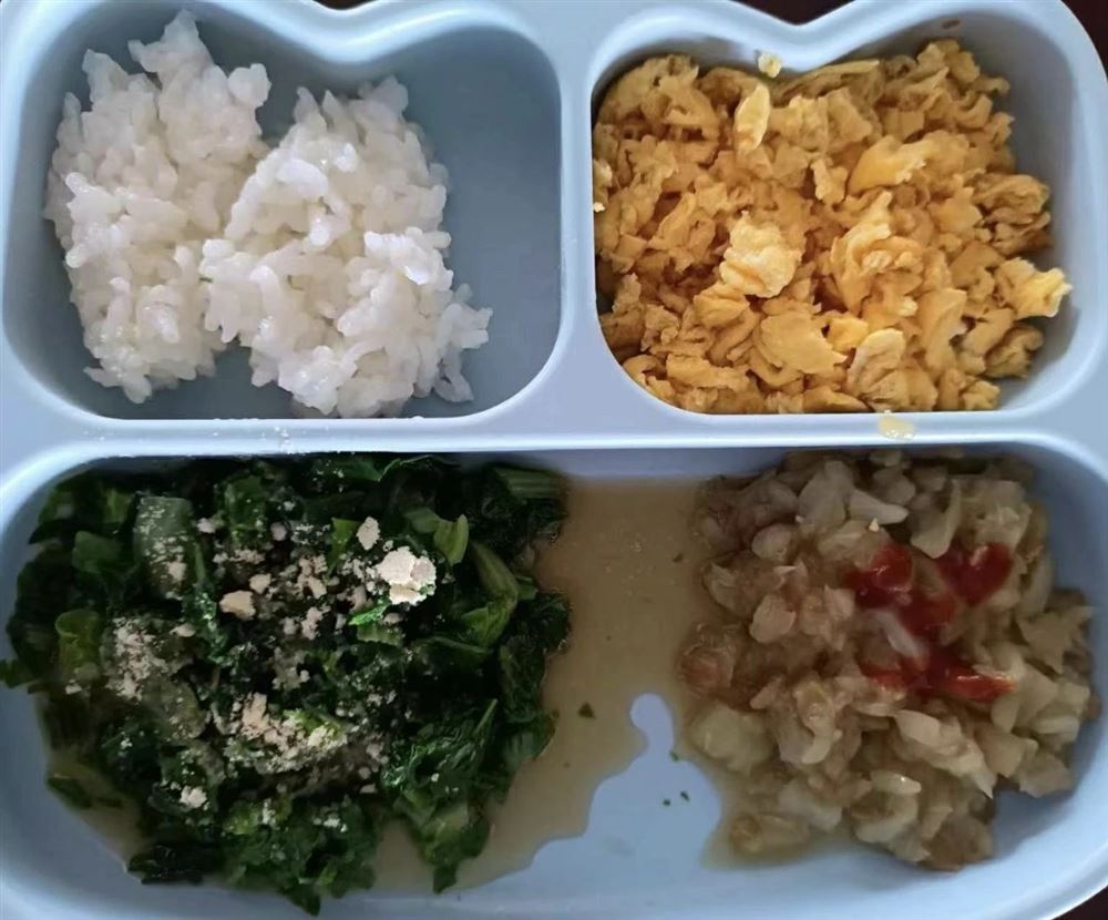 唐阿姨工作生活照11