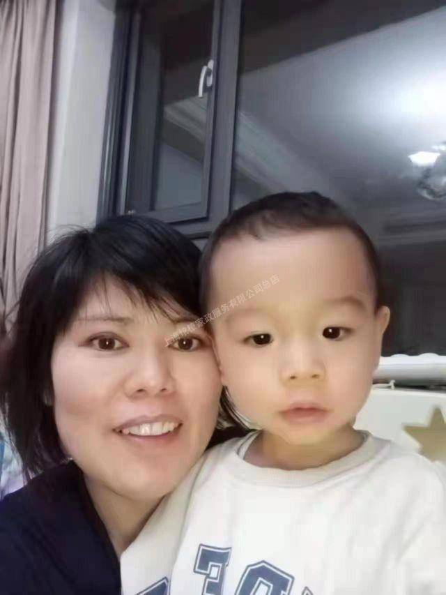 家政育婴师吴阿姨公开照片