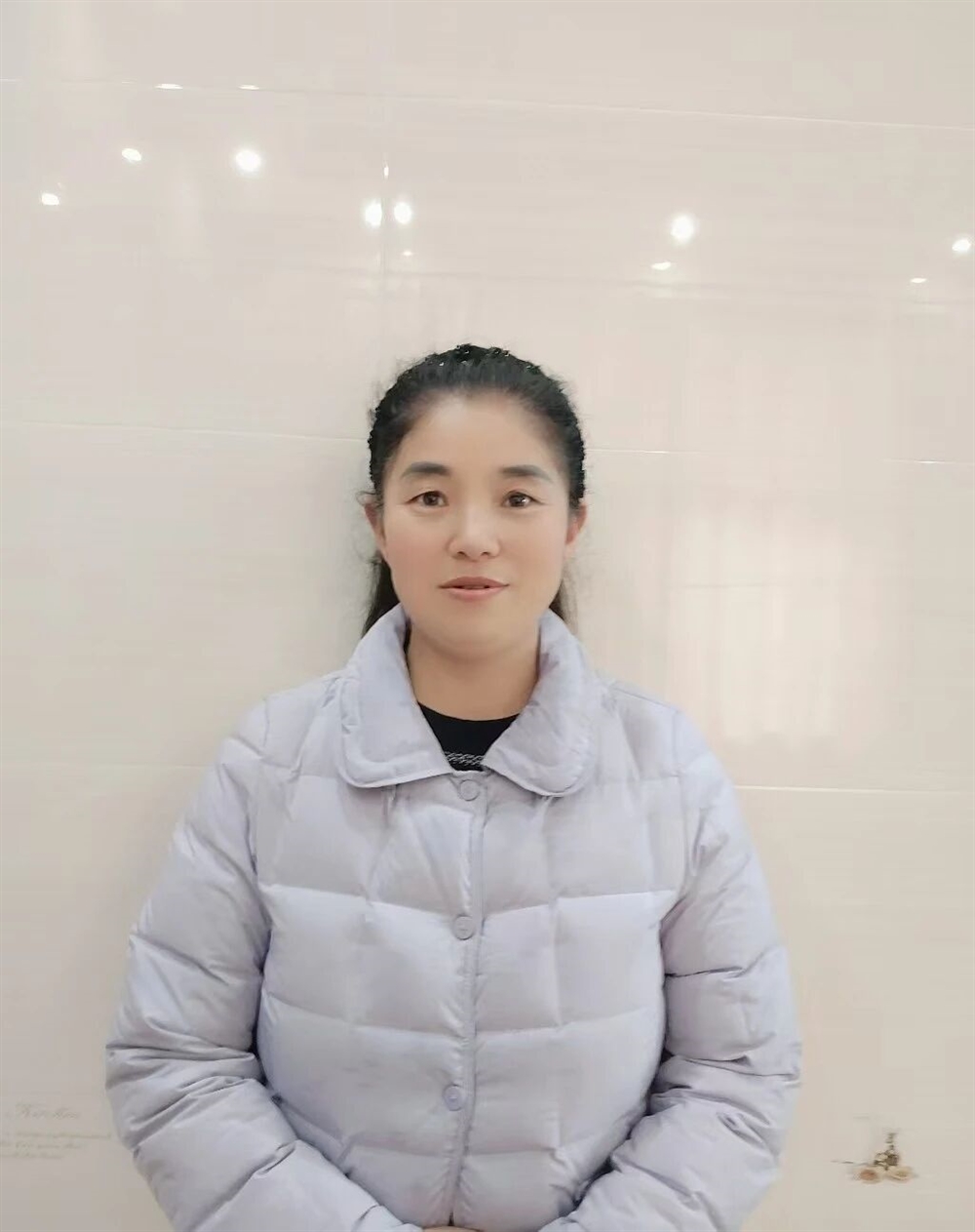 杨阿姨工作生活照1