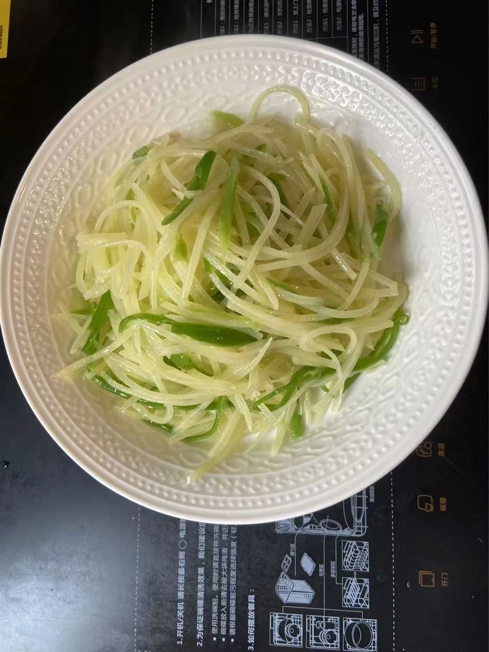 邹阿姨工作生活照8
