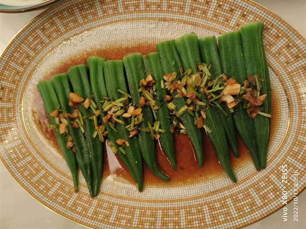 单阿姨工作生活照4