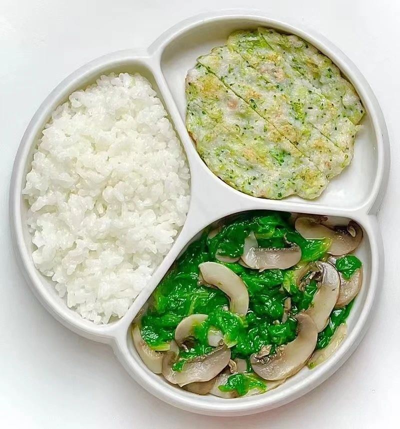 何阿姨工作生活照9
