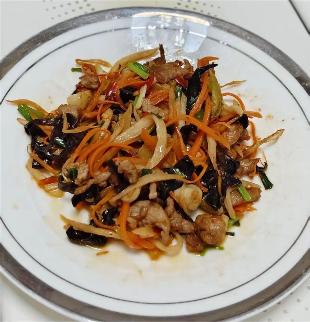 巫阿姨工作生活照8