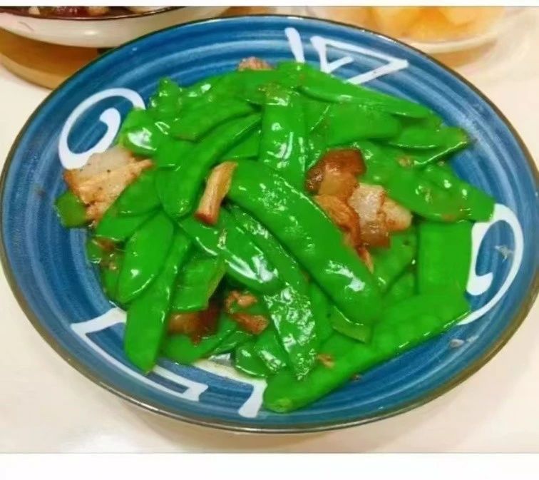 张阿姨工作生活照3