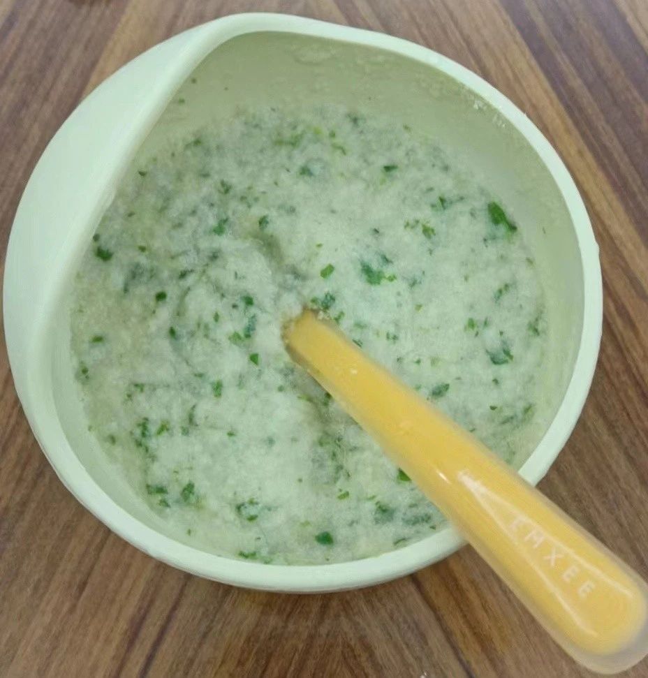 雷阿姨工作生活照8