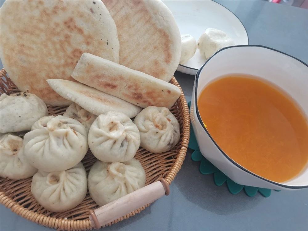 刘阿姨工作生活照6