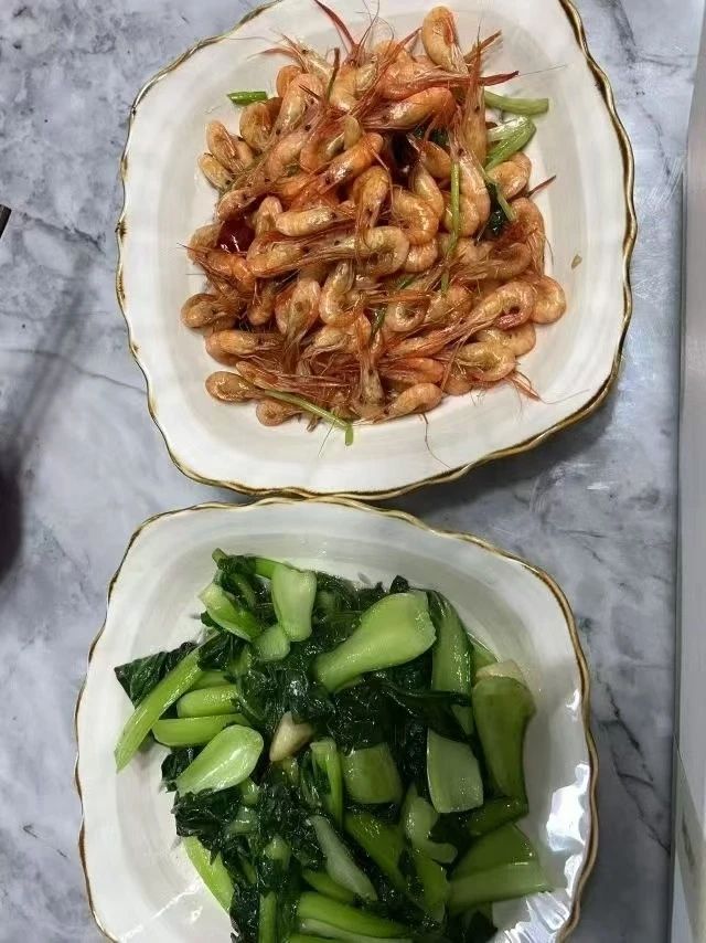 温阿姨工作生活照2
