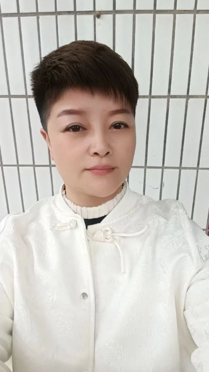 上海、上海市钟点工龚阿姨公开照片