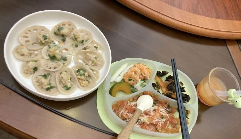 唐阿姨工作生活照10