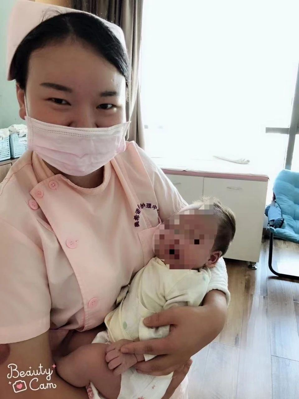彭阿姨缩略图2