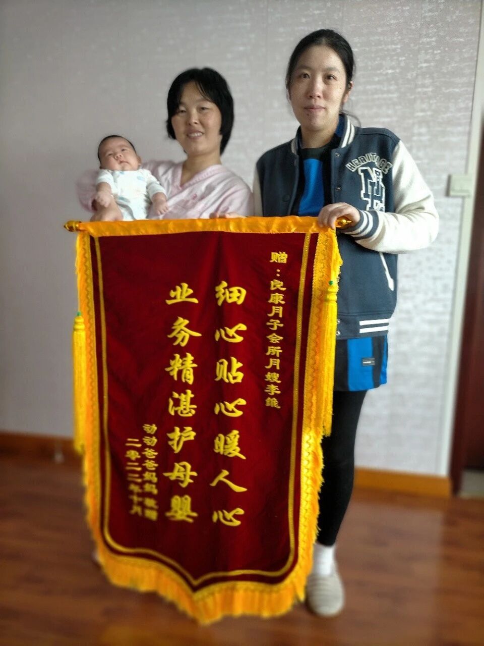 李阿姨工作生活照12