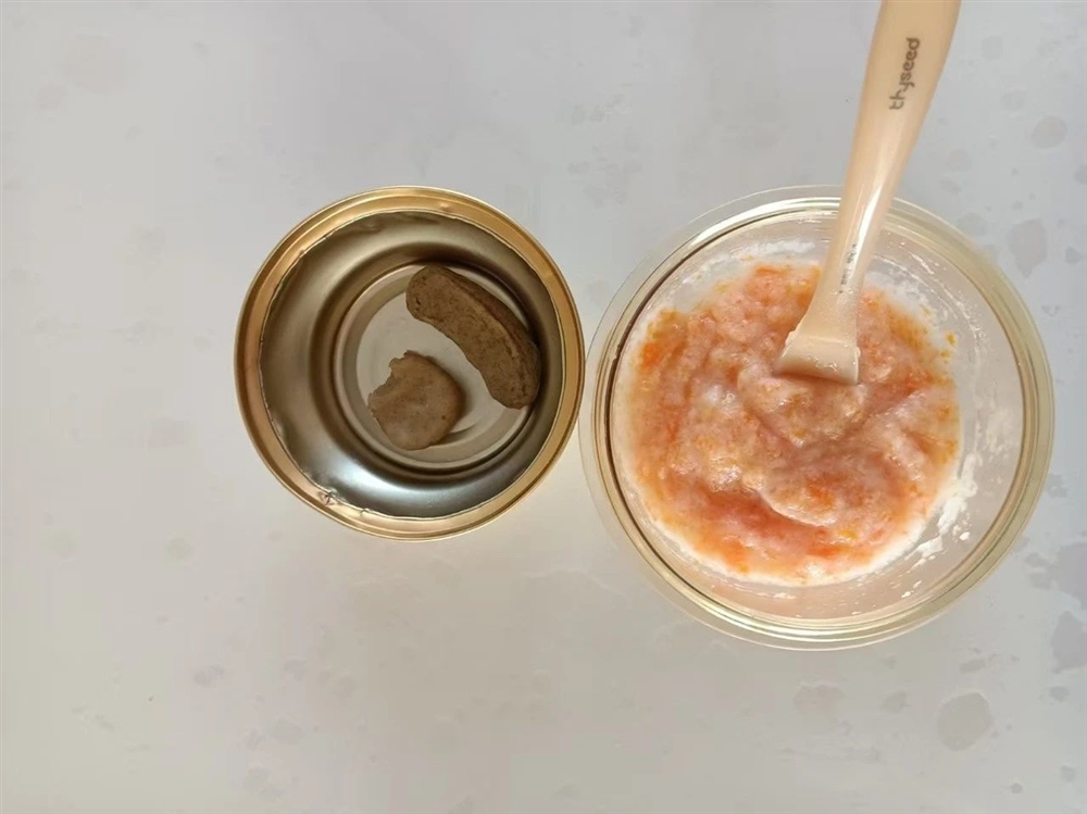 卢阿姨工作生活照9