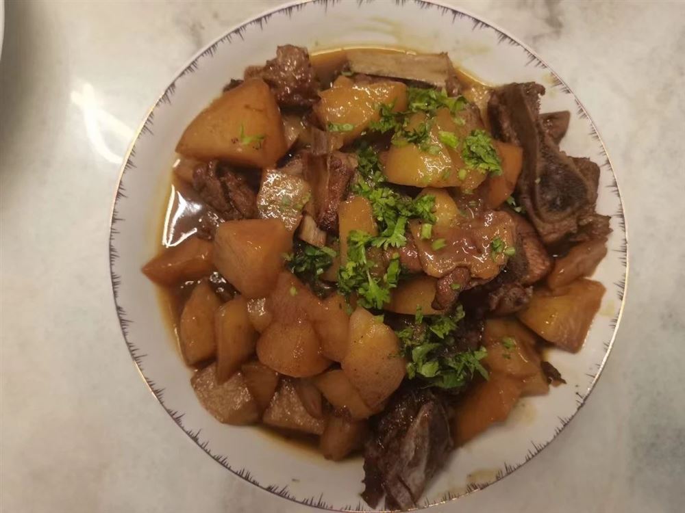 汪阿姨工作生活照5