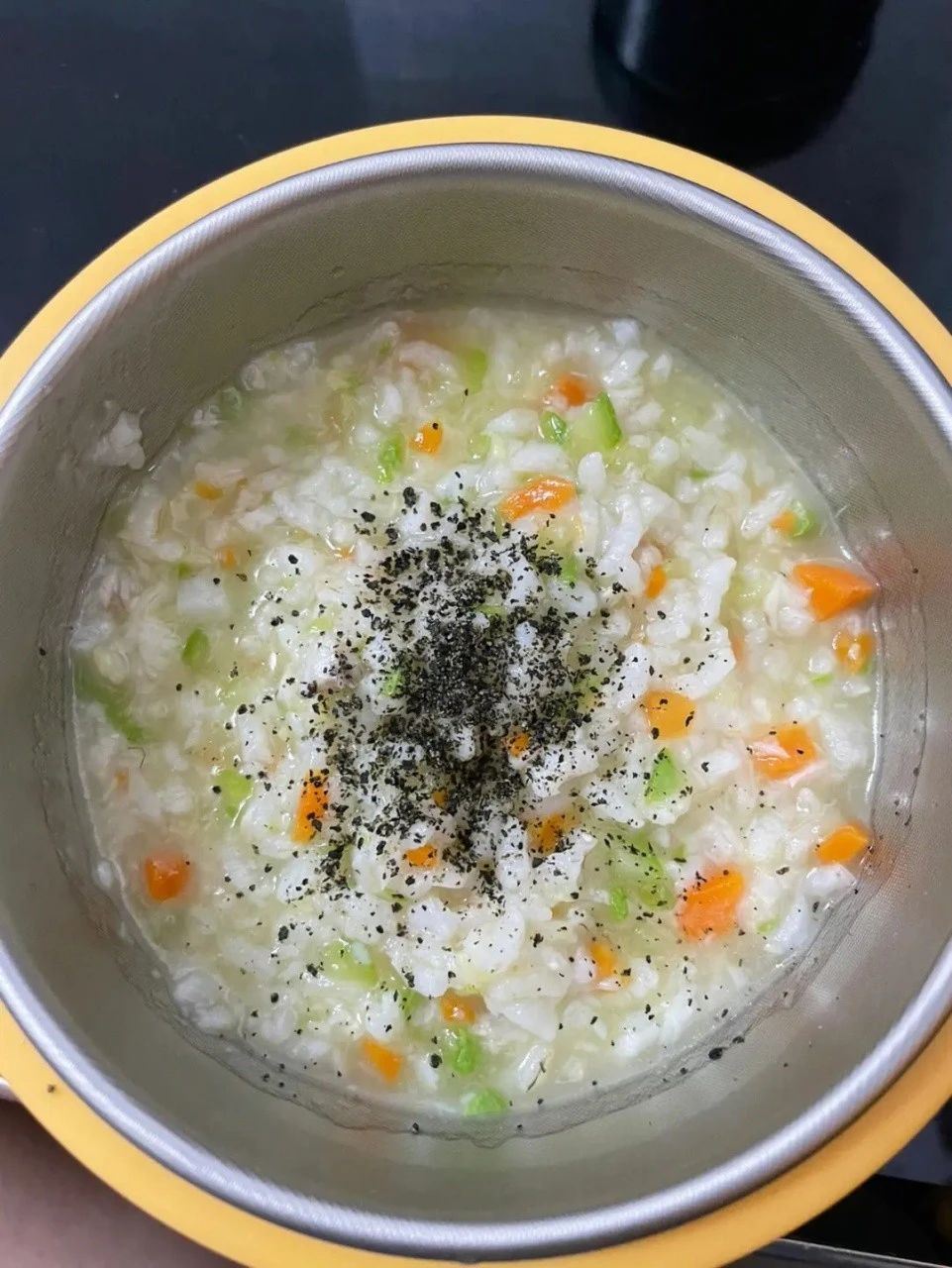 魏阿姨工作生活照5