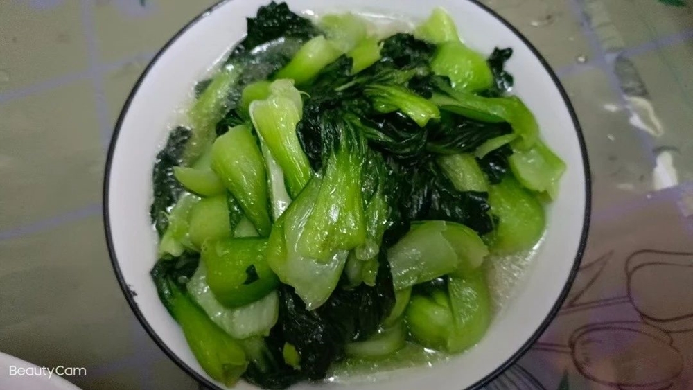 龚阿姨工作生活照5