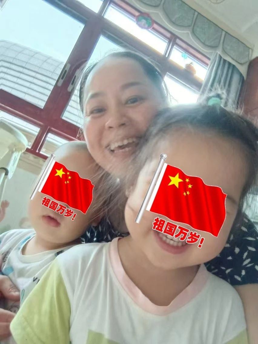 王阿姨工作生活照4