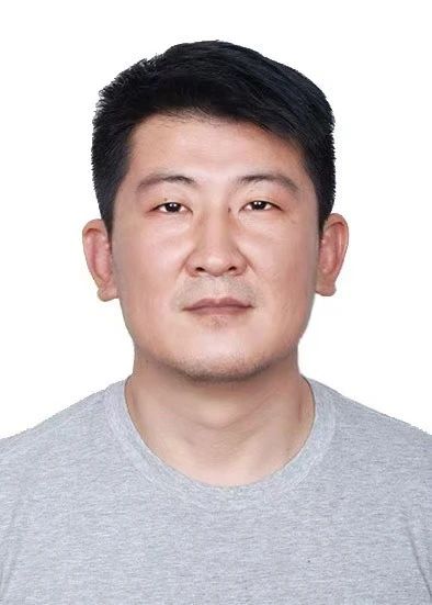 鹿阿姨工作生活照1