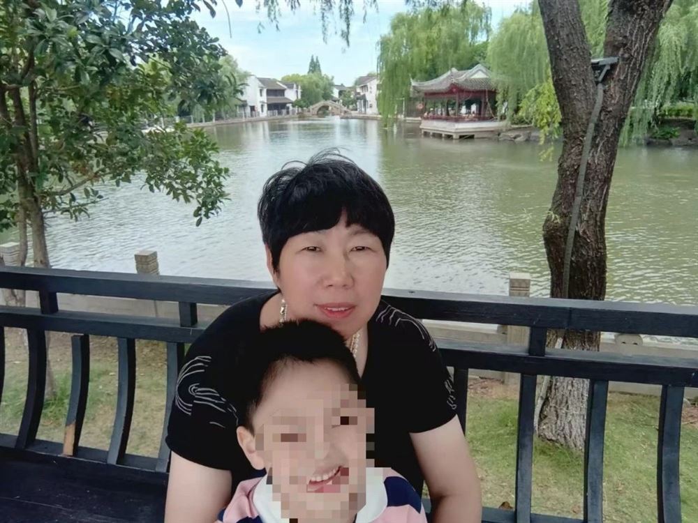 李阿姨工作生活照8