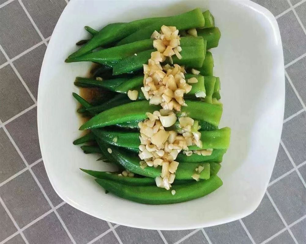 项阿姨工作生活照4