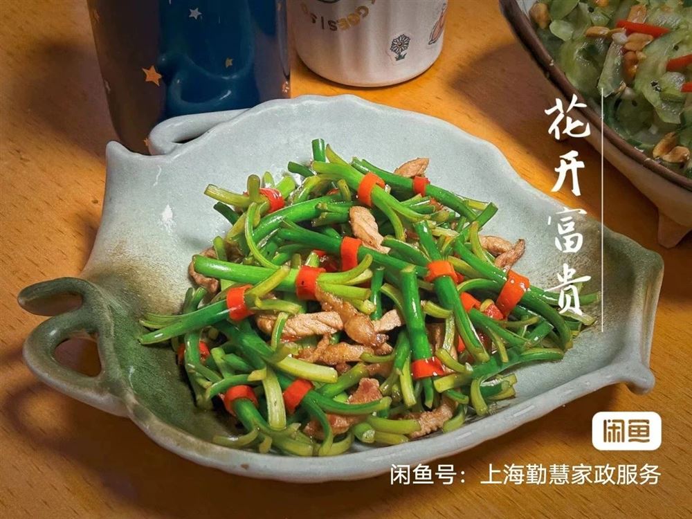 赵阿姨工作生活照8